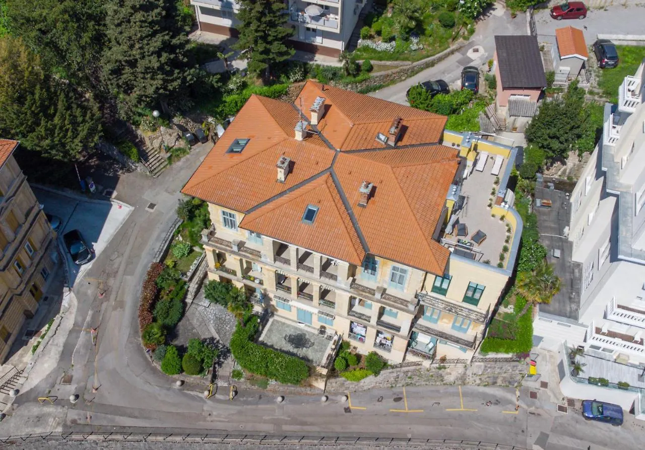 Penthouse At Villa Mascagni Opatija Croatia