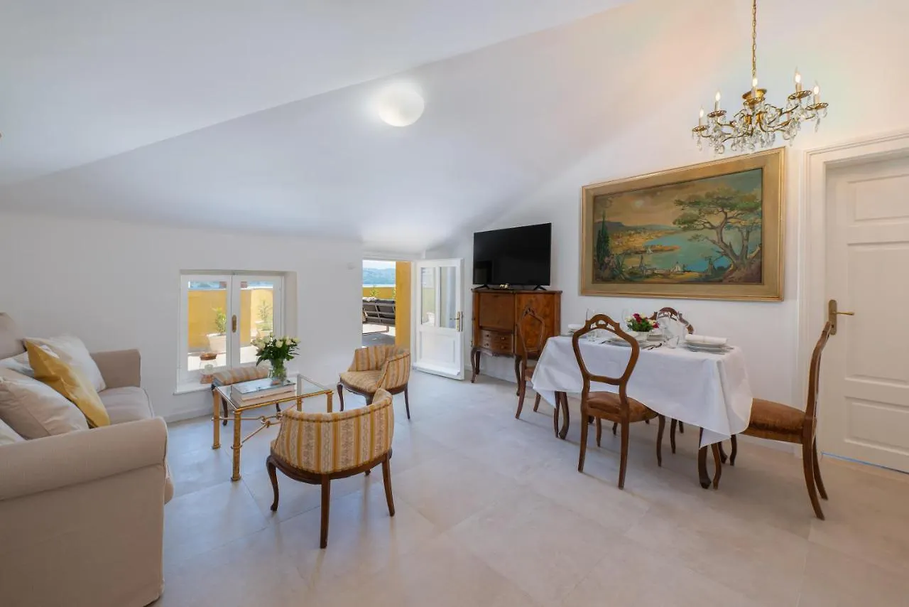 Penthouse At Villa Mascagni Opatija
